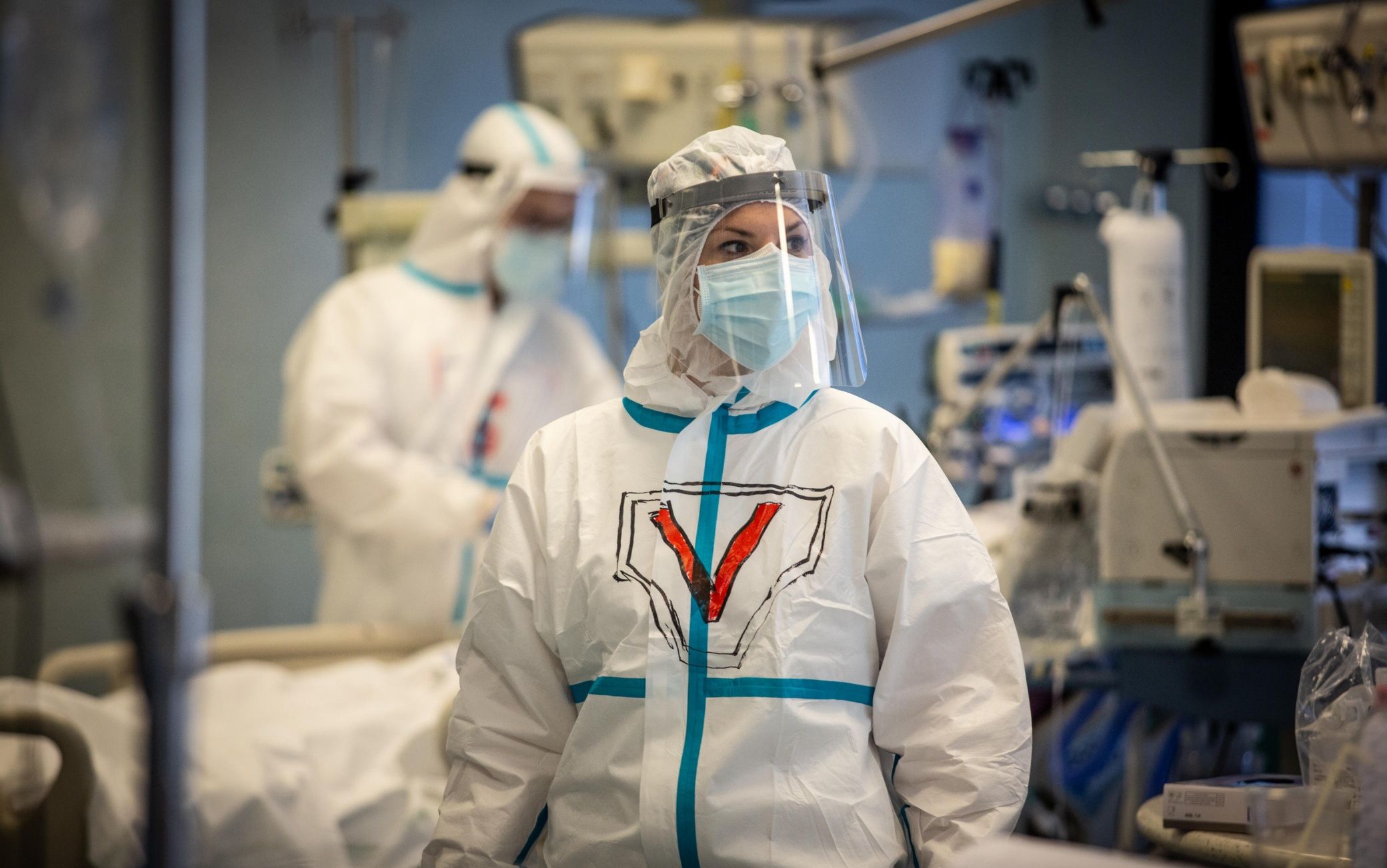 Covid, screening ridotto nelle ultime 24 ore: +849 casi. Ma i decessi sono otto – GRAFICO