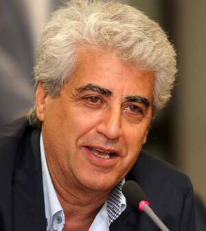 “Il popolo di mezzo, di Mimmo Cangemi