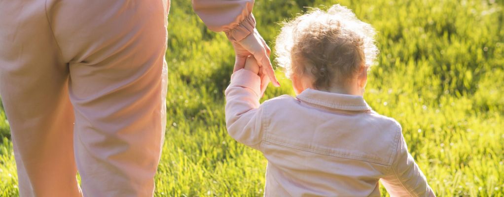 Bonus babysitter fino a 500 euro per gli autonomi