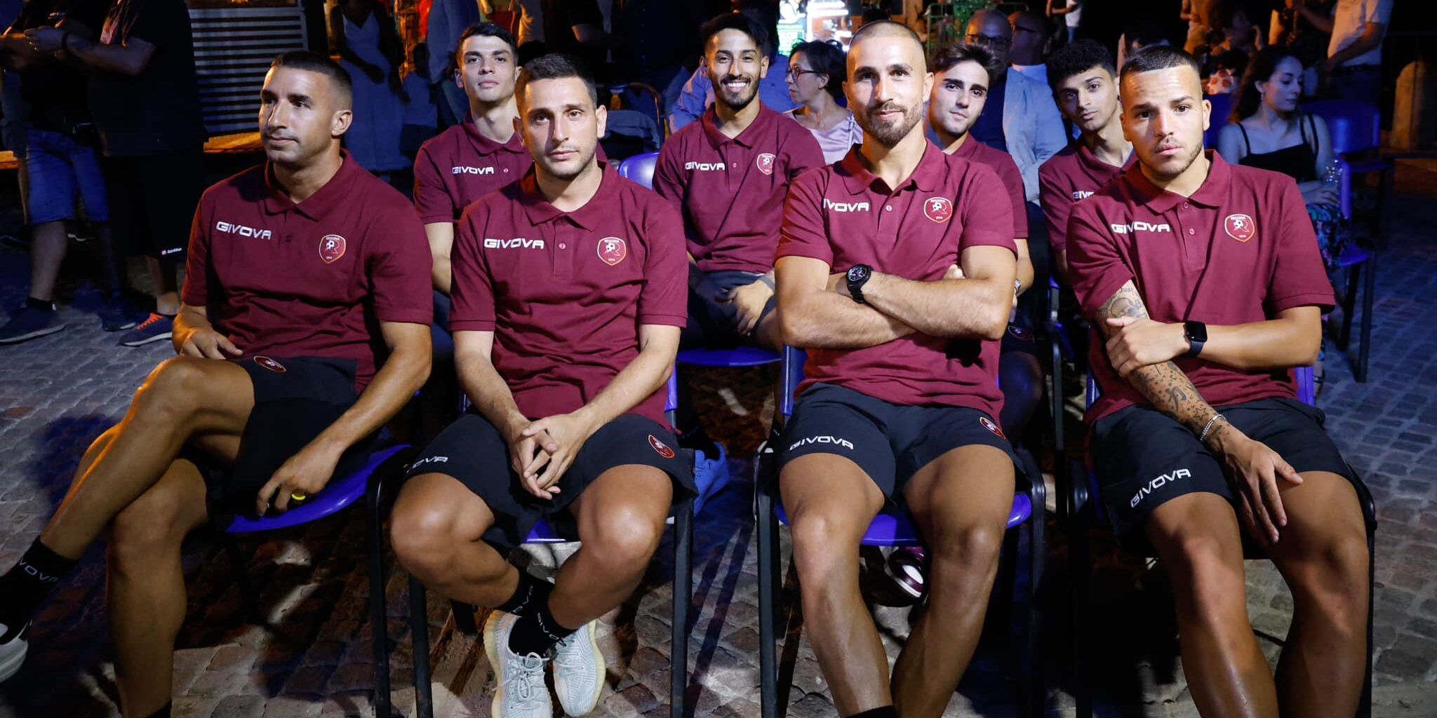 Reggina, ecco i convocati di mister Pergolizzi per il ritiro