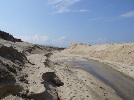 «A San Ferdinando continuano gli sversamenti abusivi»