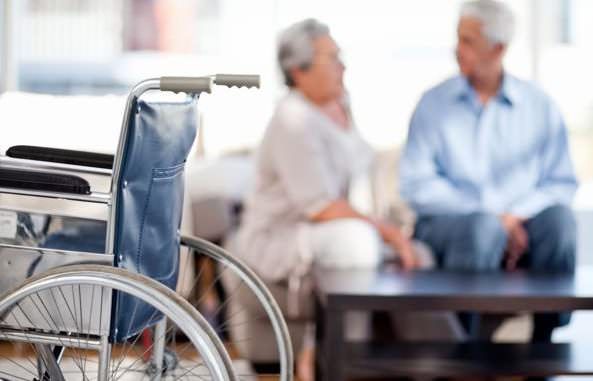 «L'Asp di Reggio non paga», stop all'assistenza domiciliare per 3mila malati