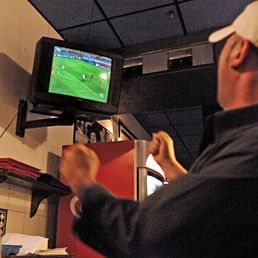 Truffa alla pay per view, denunciati 23 commercianti