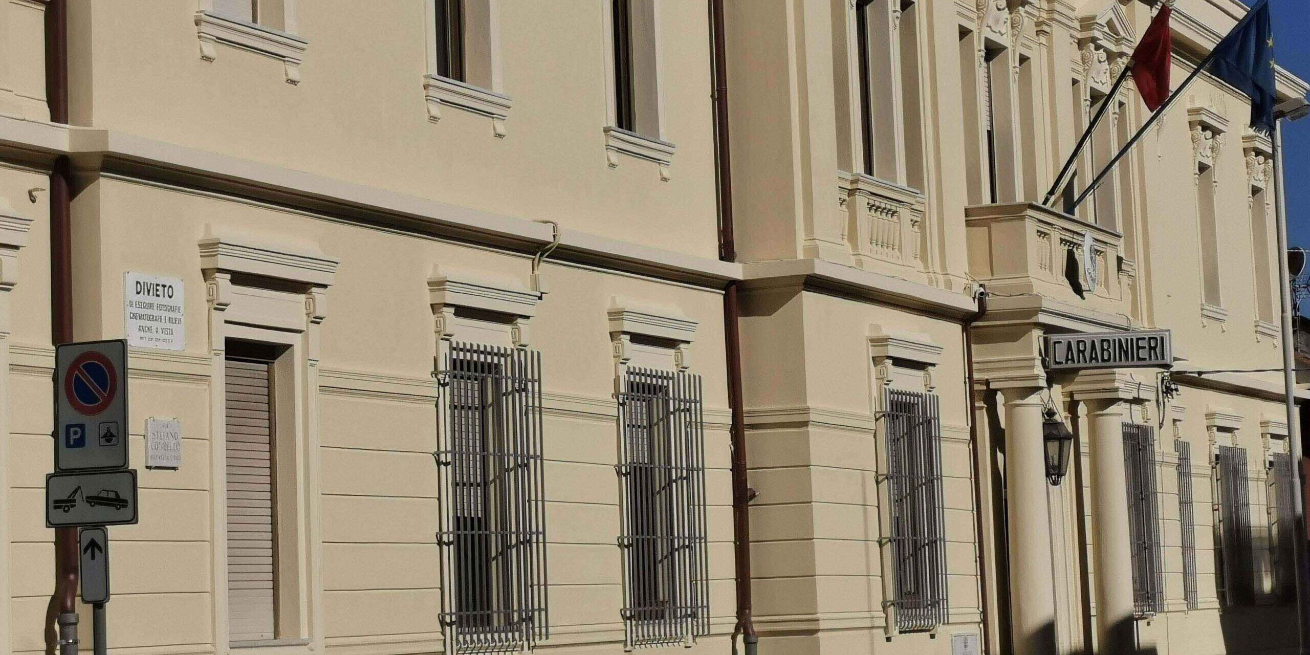 Abusi edilizi a Palmi, sequestrata una struttura abusiva di 300 mq