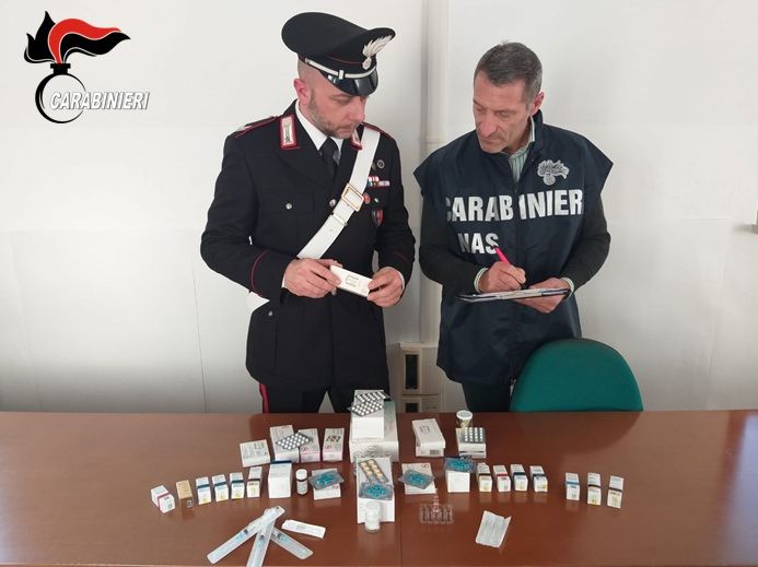 Doping, smantellato traffico illegale di farmaci. Perquisizioni anche a Reggio
