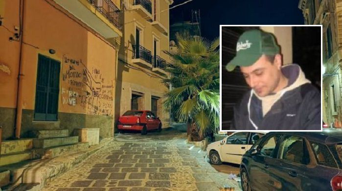 Agguato in centro a Crotone, il caso passa all'antimafia