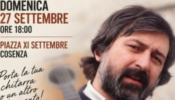 Cosenza celebra la musica d’autore: in Piazza XI Settembre arriva la “Cantata Gucciniana”