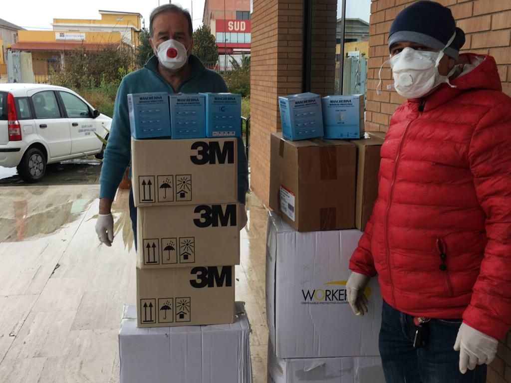 Arpacal dona dispositivi di protezione all'ospedale di Crotone