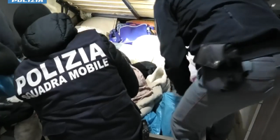 Droga dalla Calabria alla Sicilia, il fornitore vibonese “Gustavo” con il deposito a San Gregorio d’Ippona