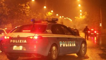 Crotone, discoteca senza autorizzazioni e con 153 persone: interrotta la serata