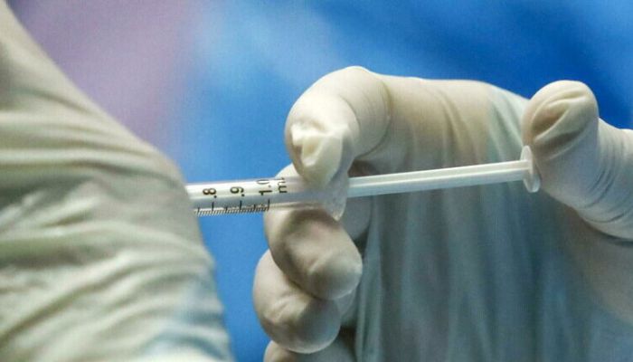 Influenza, le farmacie trainano la campagna vaccinale: in Calabria e Campania +50%