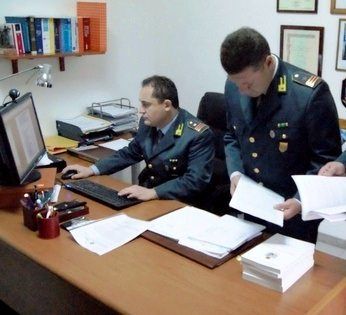 Denunciate 20 persone a Cosenza per irregolare utilizzo di risorse pubbliche