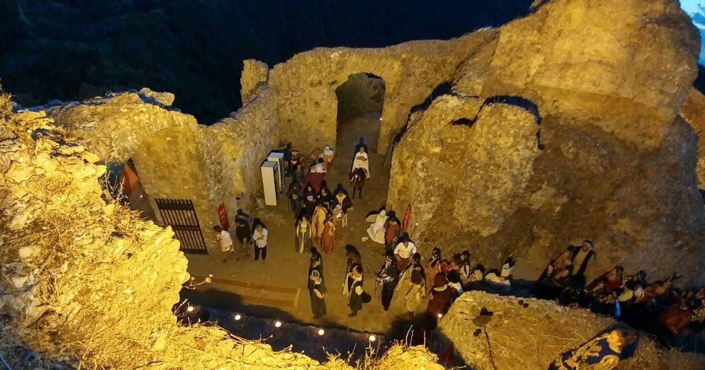 Successo per la rievocazione storica la “Castellana di Arena”