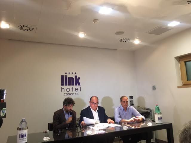 «Occhiuto come Attila per il centro storico di Cosenza» – VIDEO