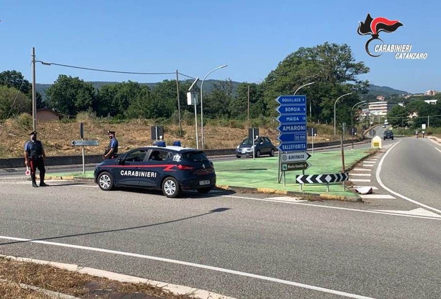 Picchia e minaccia la moglie, un arresto a Girifalco