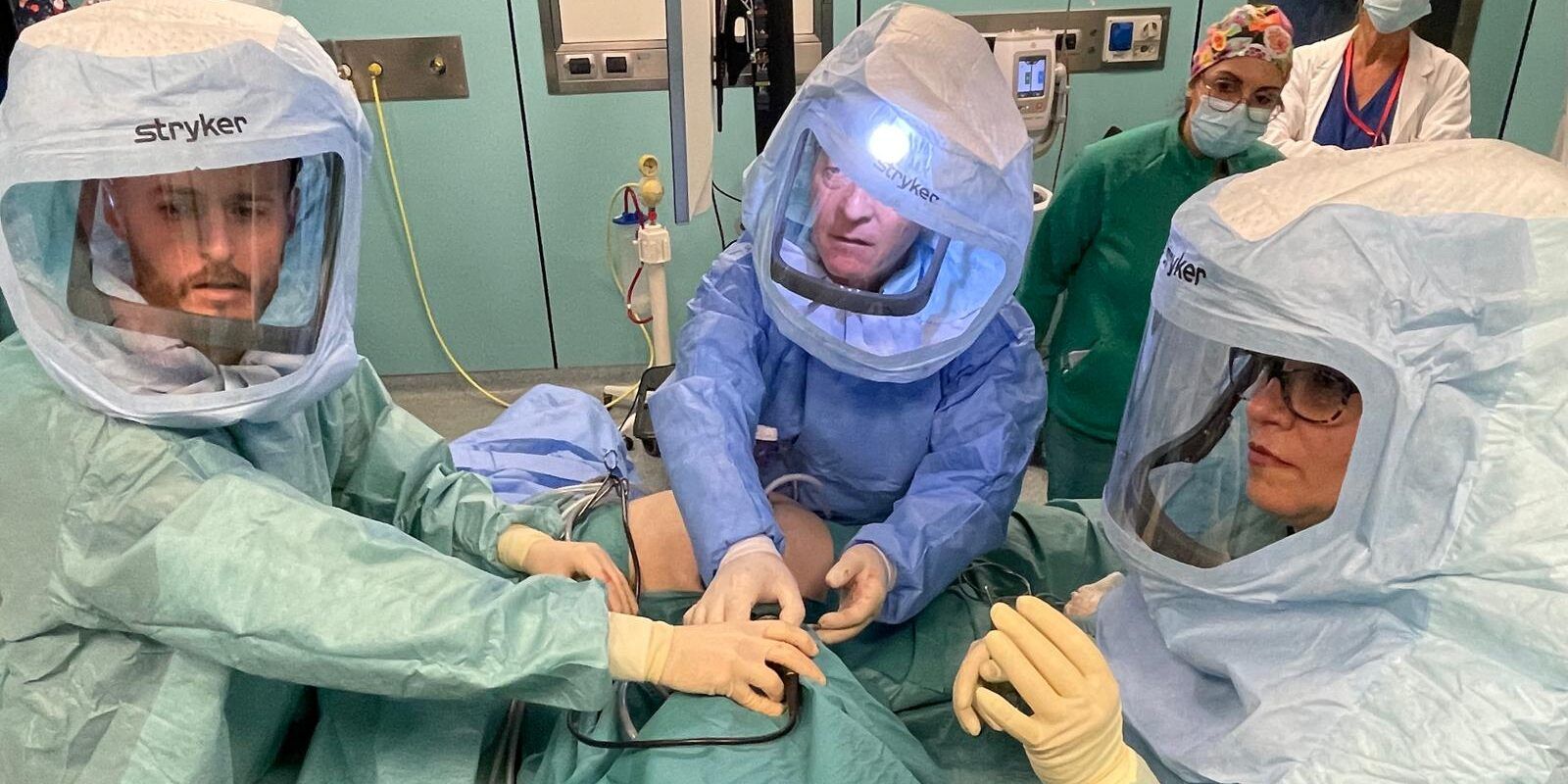 Eseguito per la prima volta in Calabria un innovativo intervento chirurgico per malati oncologici – VIDEO