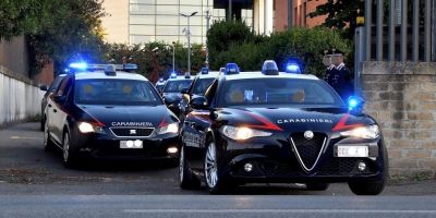 Truffa e riciclaggio a Crotone: 10 misure cautelari