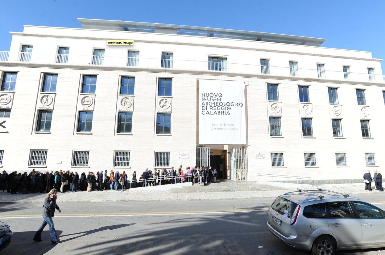 I Bronzi trainano le visite ai musei calabresi