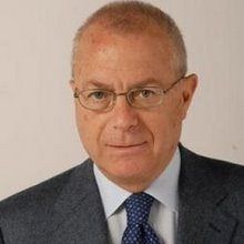 Se la burocrazia fallisce è colpa della politica