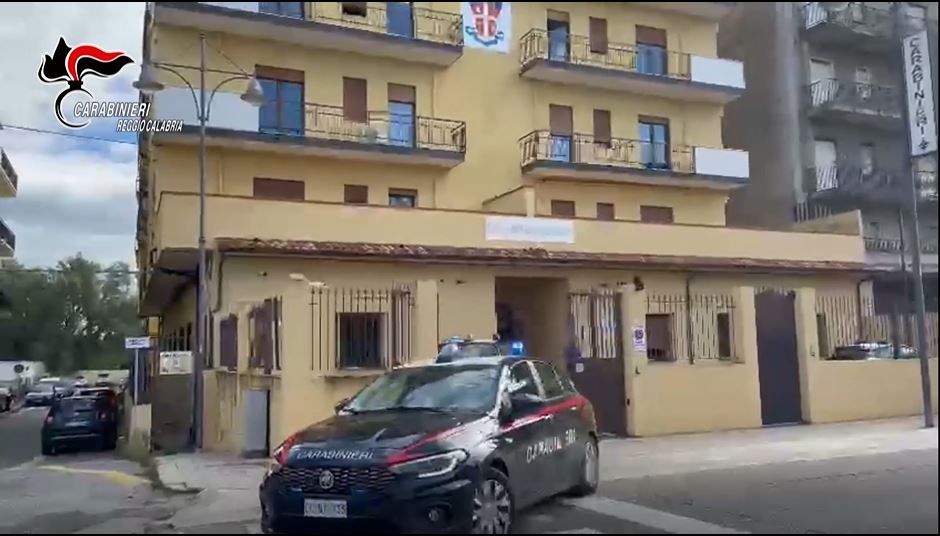 Maxi operazione contro i “furbetti” dei buoni covid a Gioia, 107 denunciati – VIDEO