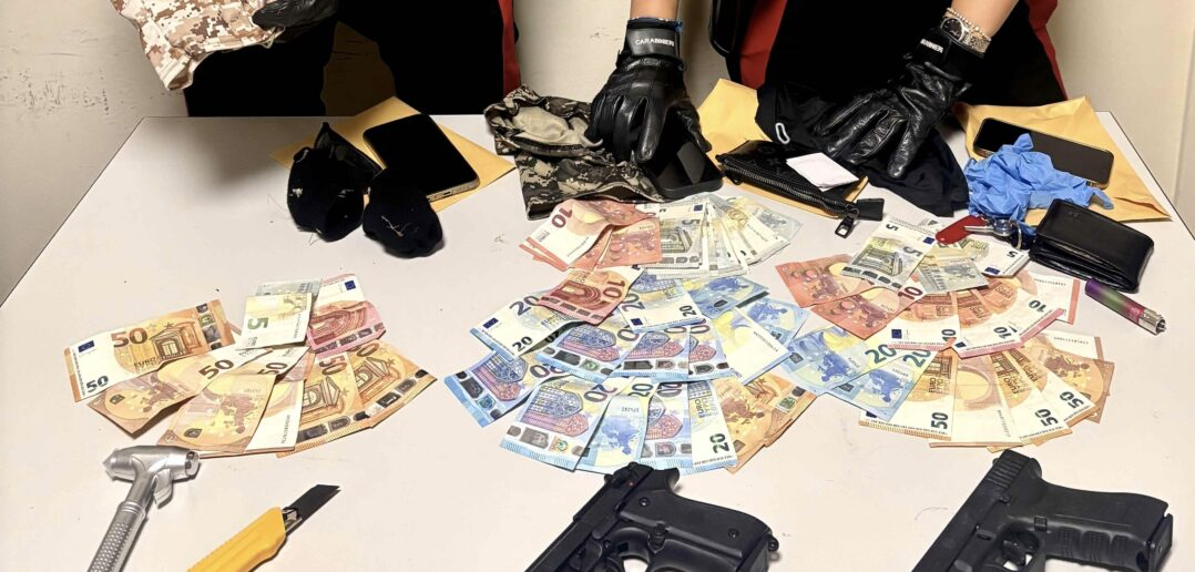 Irrompono armati in un negozio di gas e picchiano due dipendenti: tre arresti