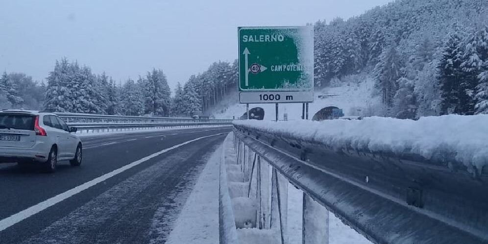 In arrivo maltempo con venti forti, mareggiate e neve