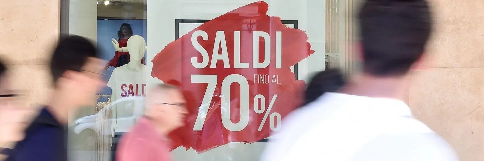 Saldi, al via dal 6 luglio. Ecco i consigli per non incappare nelle fregature