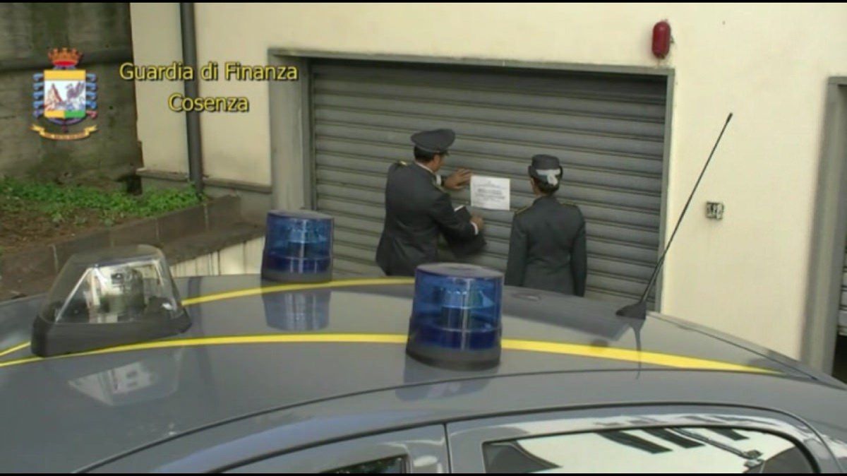 Sequestrato il tesoretto del boss del clan Lanzino