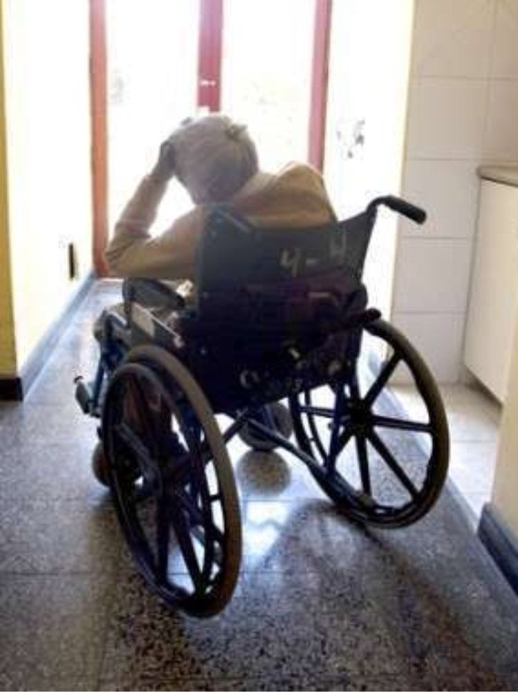 Cosenza, soppressa l`assistenza a disabili e dializzati