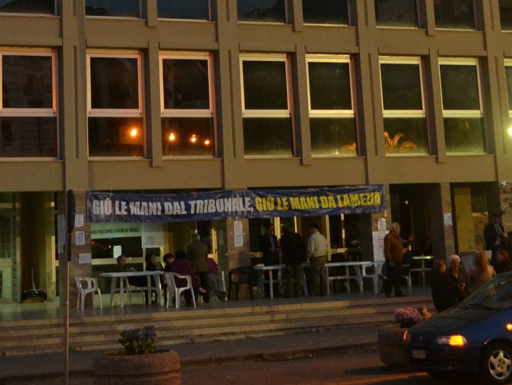 Tribunale Lamezia, Tallini: «La scelta del governo è irresponsabile»