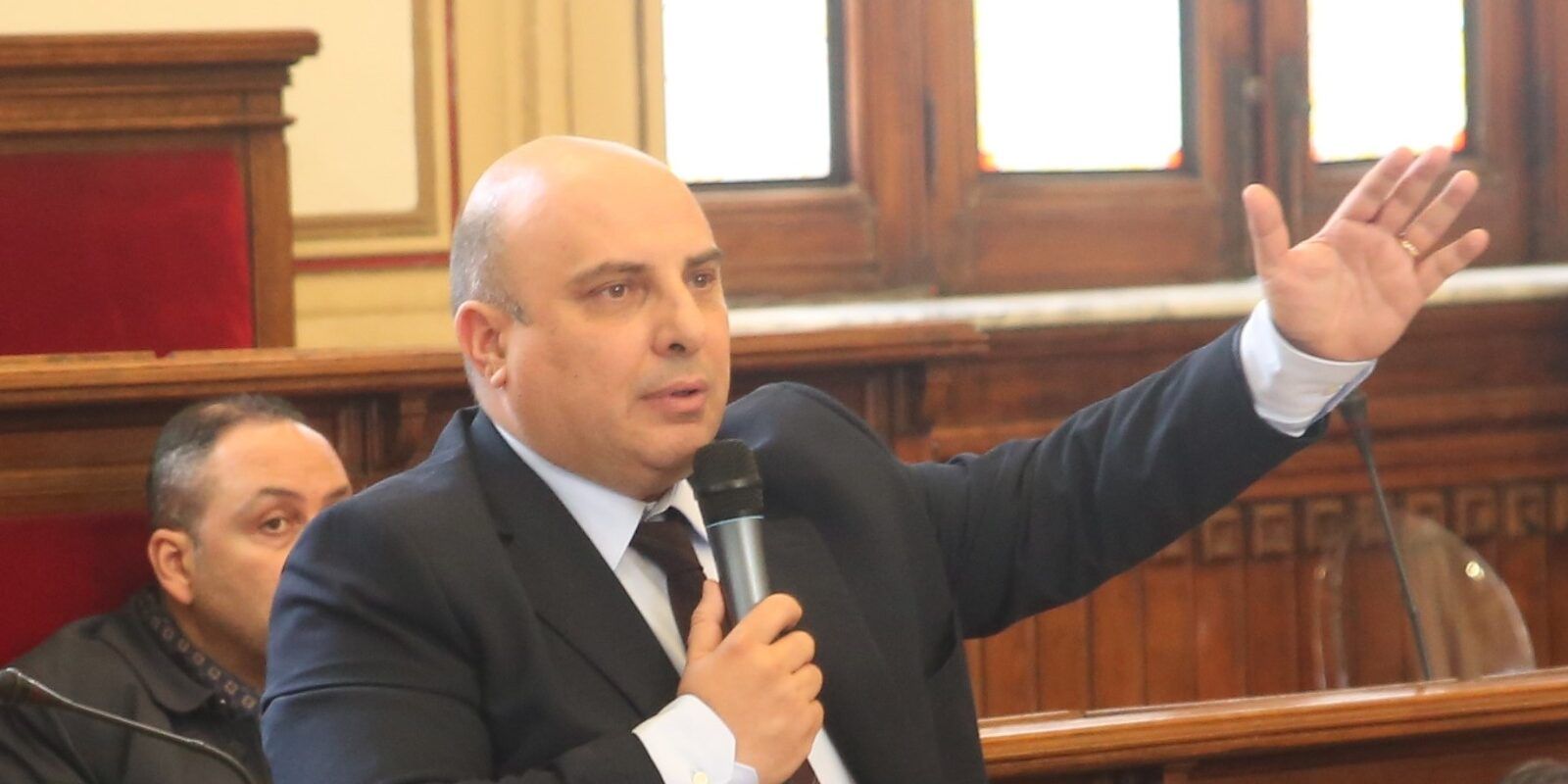 Ripepi: «19 mila euro alla dirigente milanese per insegnare a redigere un regolamento già pronto»