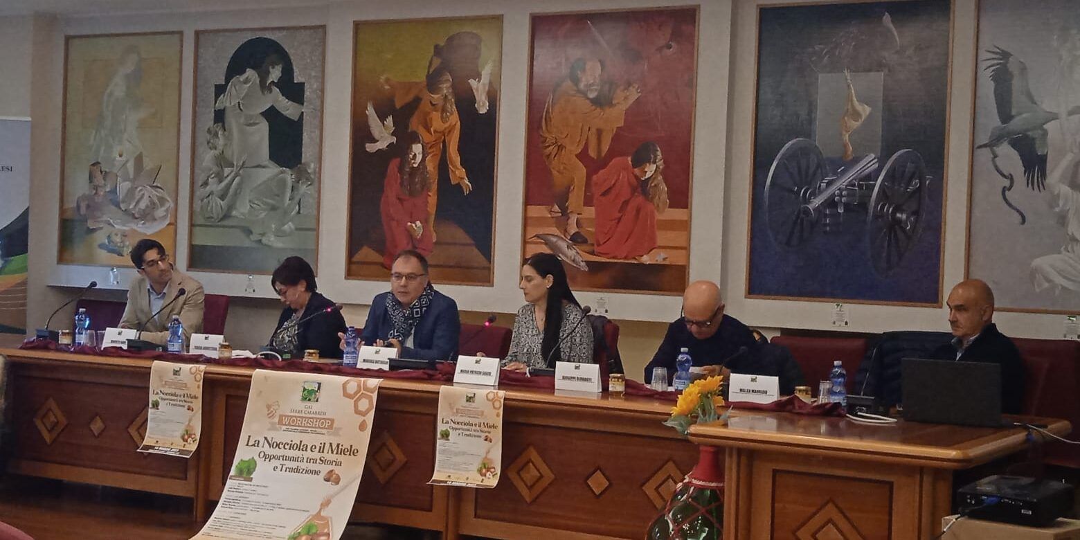 La nocciola e il miele, una sinergia che vince: workshop ad Amaroni