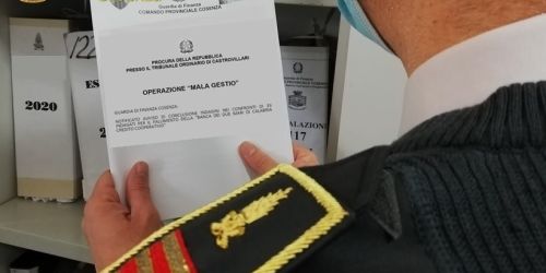 banca due mari della calabria guardia di finanza
