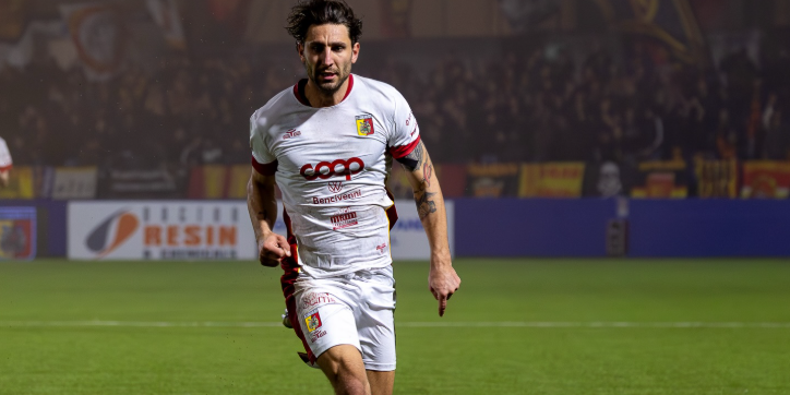 Il Catanzaro torna in campo domenica: Crezzini arbitrerà la sfida contro l’Empoli