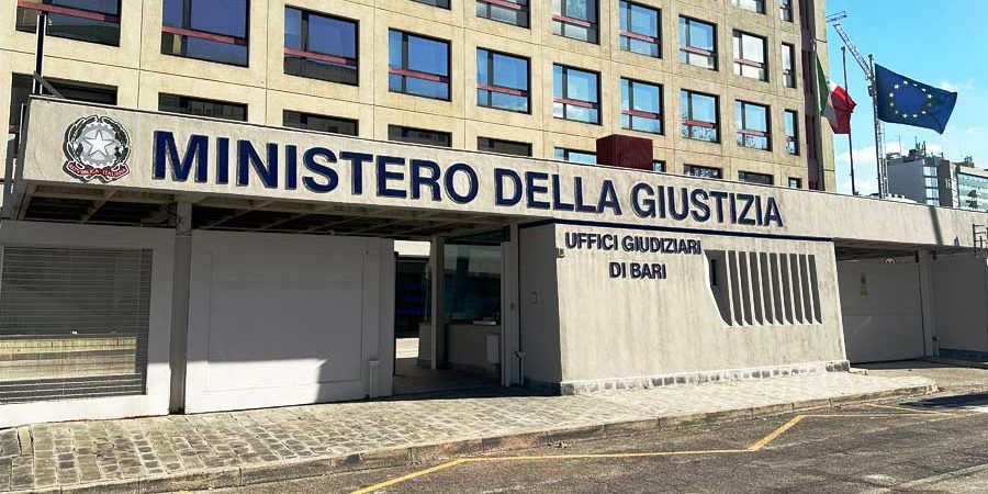 Ucciso in una sparatoria in discoteca