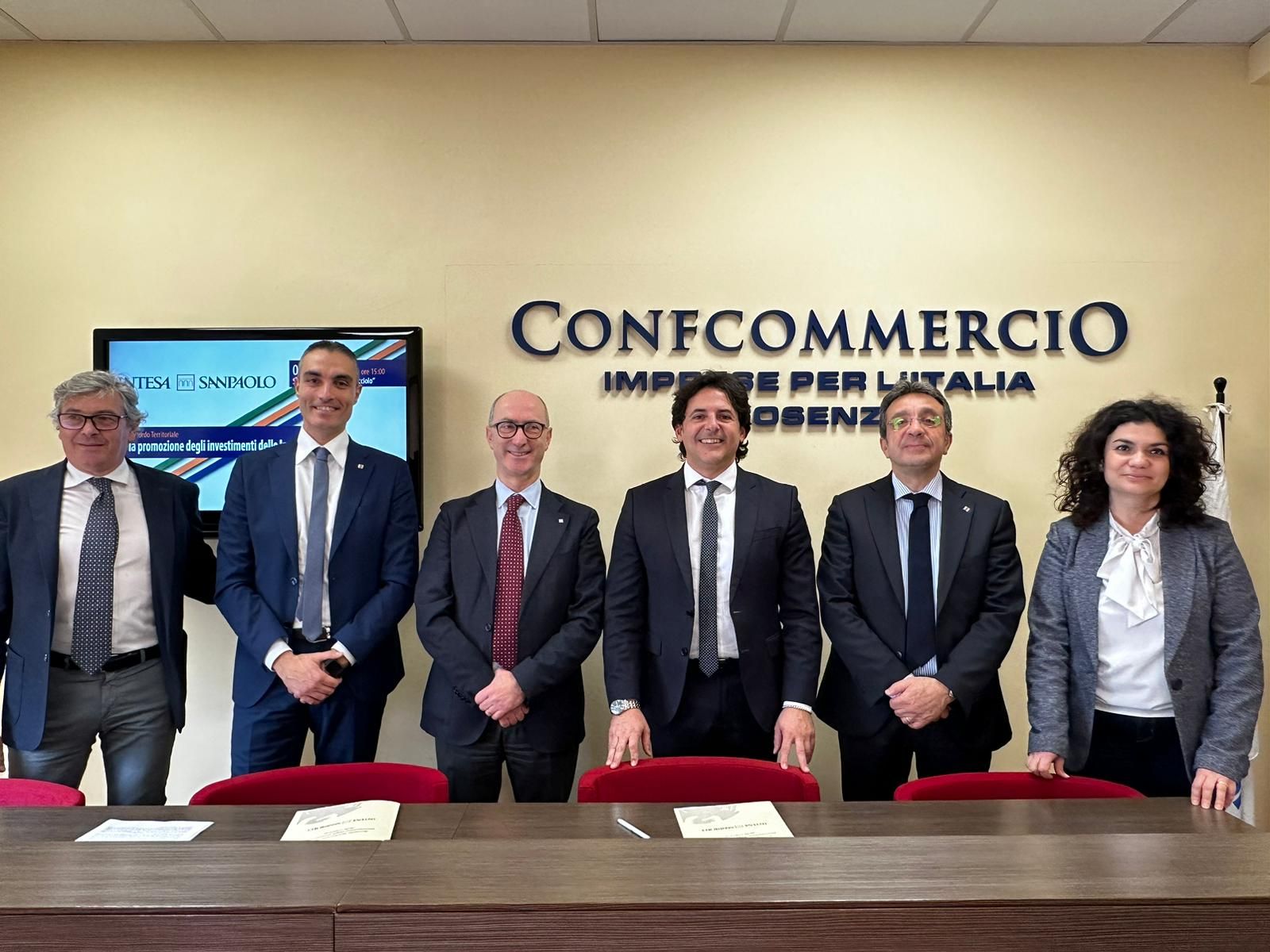 Confcommercio Calabria e Intesa Sanpaolo insieme per la promozione degli investimenti delle imprese