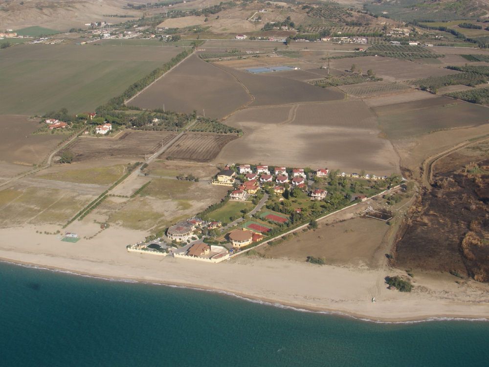 Costruito in area protetta, villaggio turistico sotto sequestro
