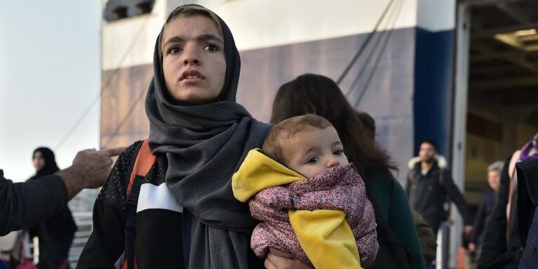 Sempre meno sbarchi, ma i migranti restano nei Cas: centri di accoglienza “straordinaria”