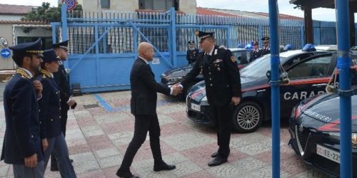 panvino omaggio carabinieri crotone
