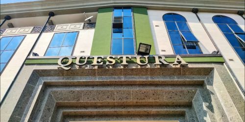 vibo locali chiusi questore