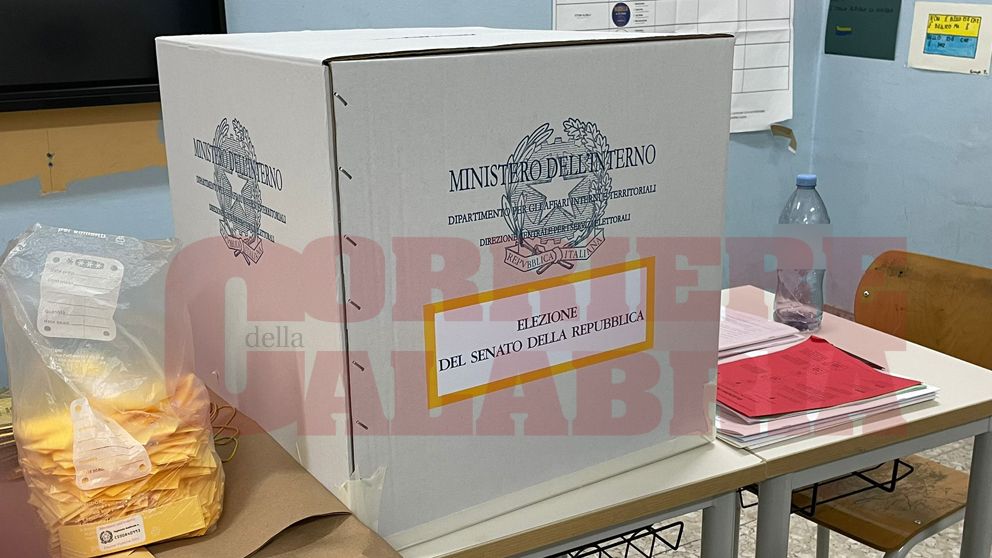 La vittoria dei disillusi. Astensione record, resta a casa un calabrese su due