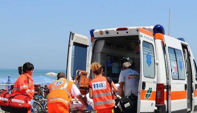 Crotone, 72enne muore in mare