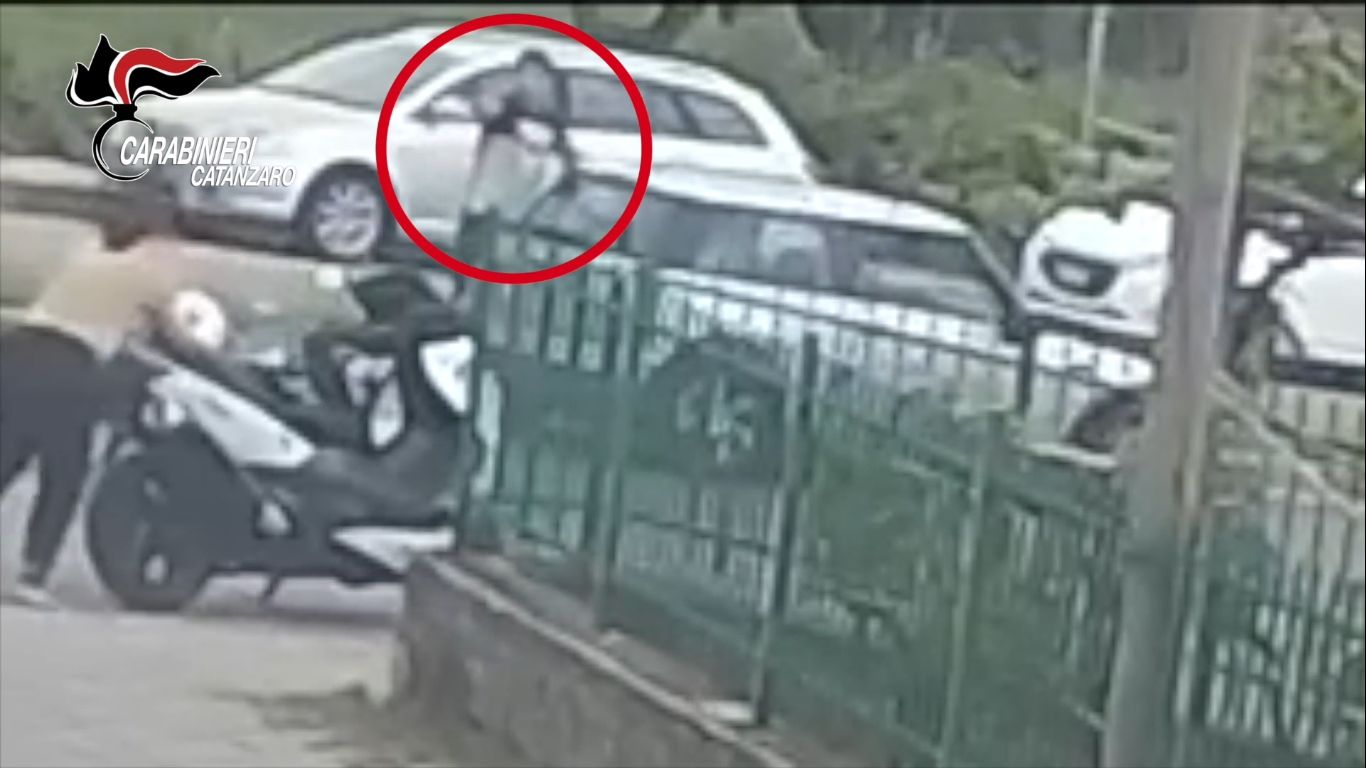 Tentato omicidio a Lamezia, Amato si avvale della facoltà di non rispondere – VIDEO