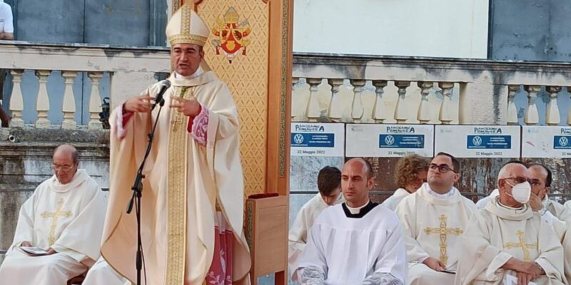 Turnover negli incarichi alla diocesi di Lamezia, il vescovo redistribuisce le nomine