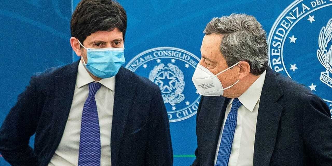 Green pass, confronto serrato su scuola e lavoro. Da venerdì scatta l’obbligo