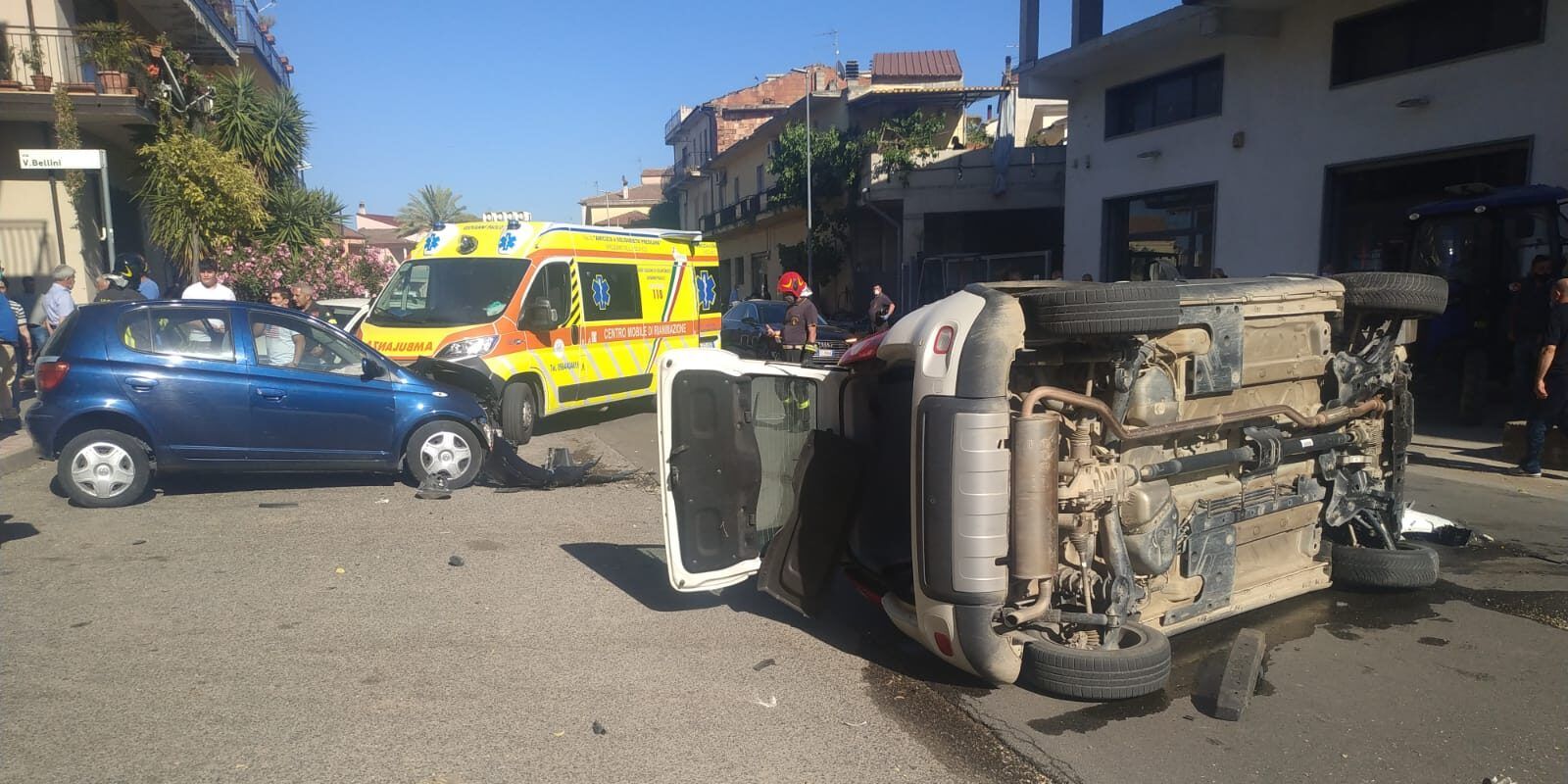 Corigliano Rossano, incidente sulla strada della Diga: grave un ferito elitrasportato a Cosenza
