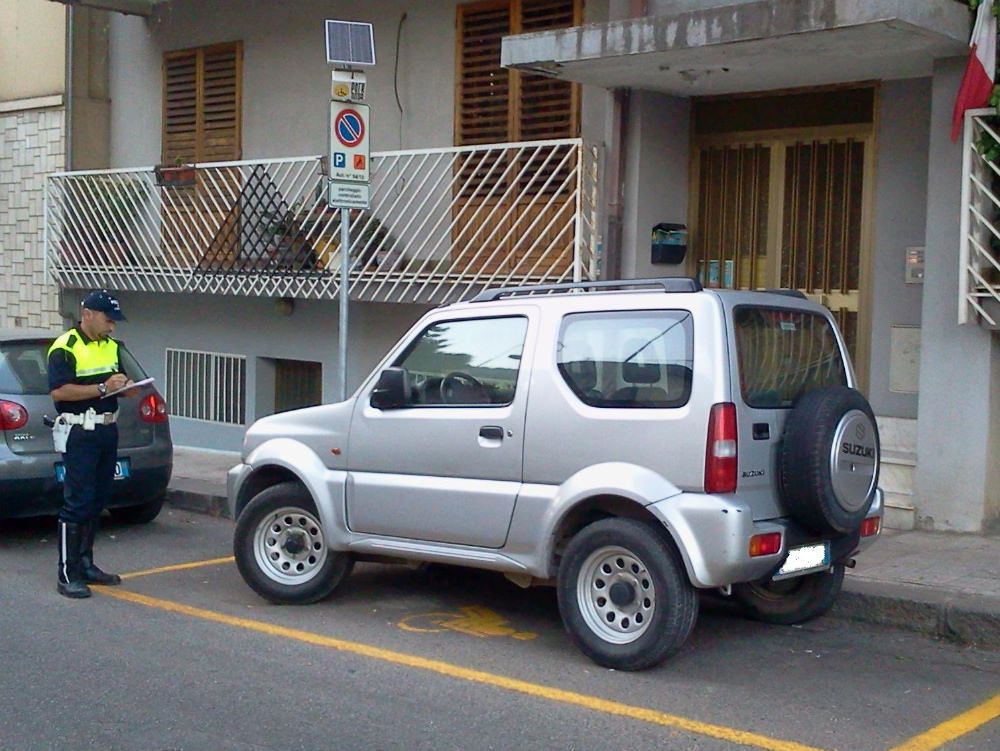 Parcheggio "blindato" per i disabili