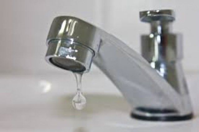 Si rompe una condotta dell'Abatemarco, Cosenza senz'acqua