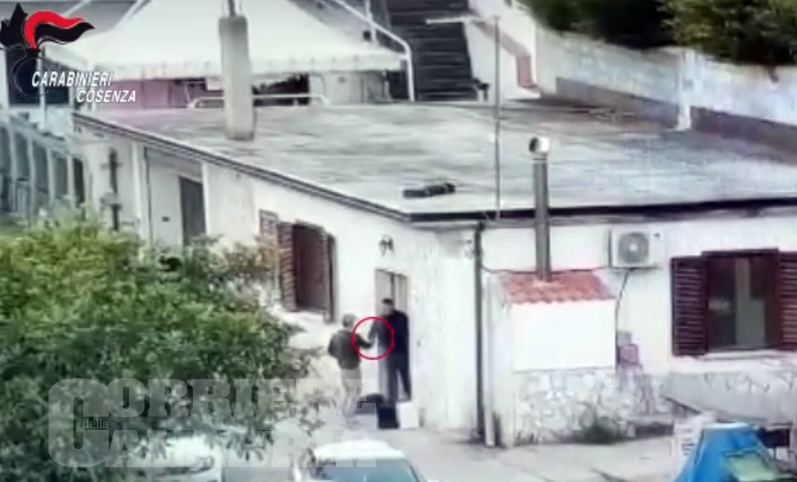 Spaccio di droga tra Cassano e Castrovillari, fermate 12 persone – VIDEO