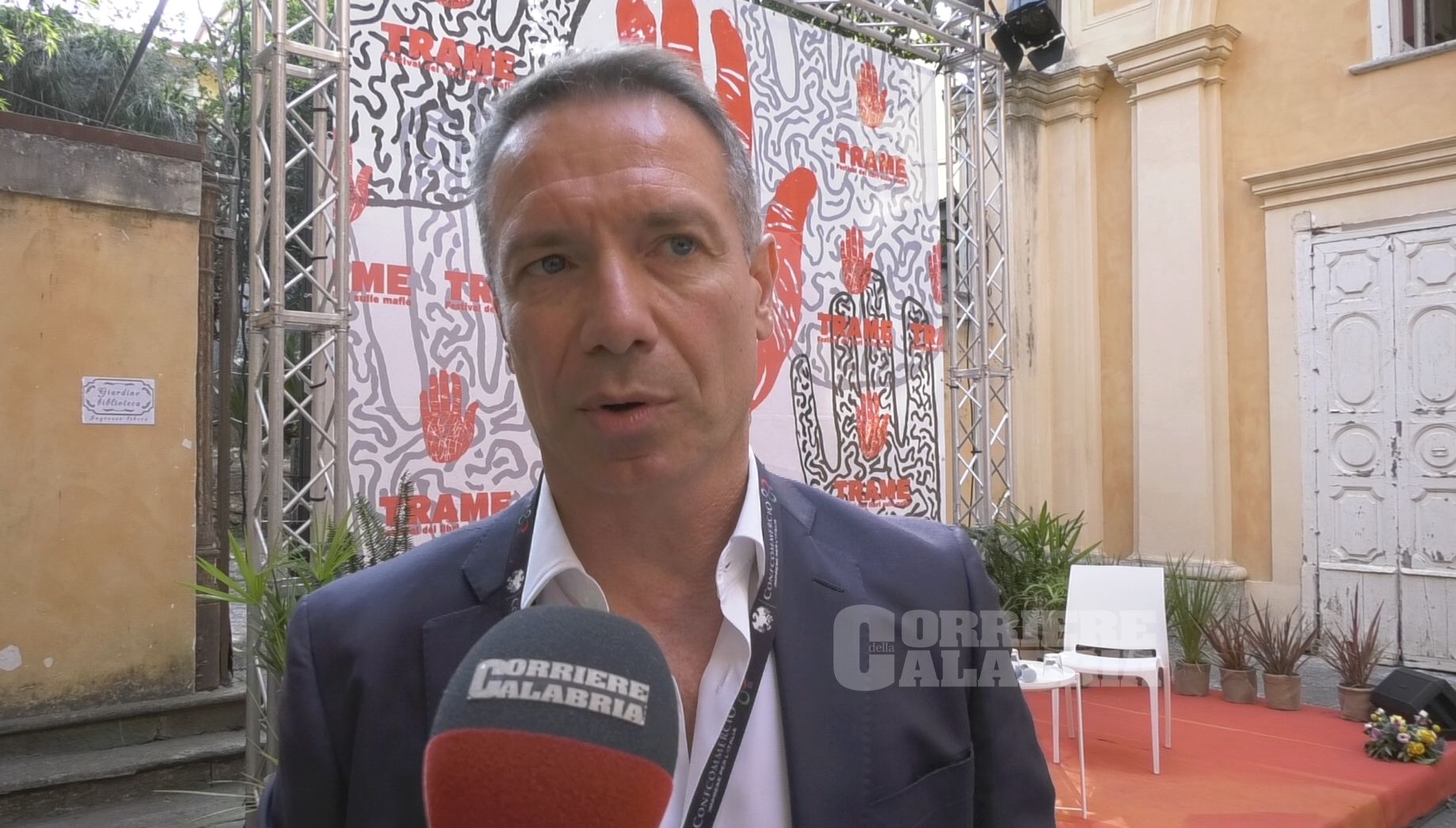 Sotto il verde del “mare incurabile” di Lamezia, Falvo: «Problema trascurato per troppo tempo»